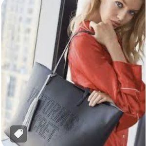 NWT VICTORIA SECRET TOTE BAG